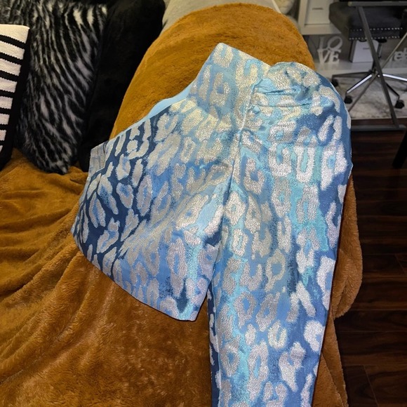 NBD Eris One Shoulder Top in Blue & Silver - Picture 5 of 10